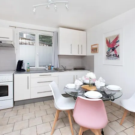 La Petite Terrasse - Spacieux Apartment